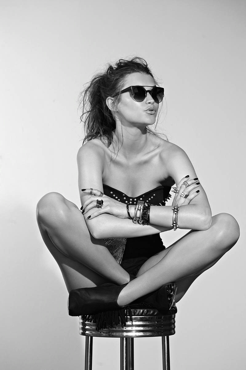 Sassy girls in Taiz — step in, relax, and chat live