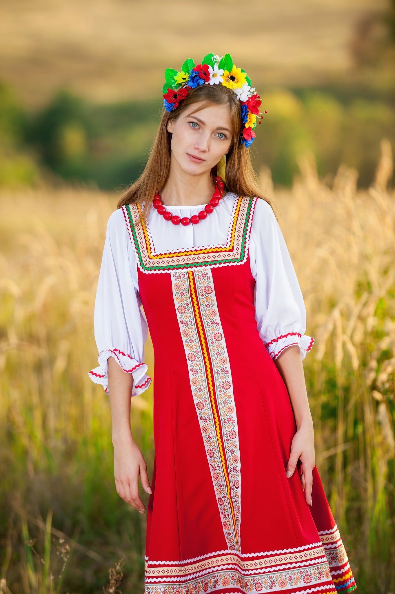 Women in Slavic costumes in Taiz — step in, relax, and chat live